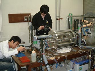 Figure 3. Experimental apparatus of condensation heat transfer on surface-coated tubes