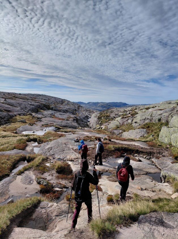 METIS 体験記（荒木典佳）友人とのハイキング.jpeg