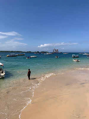 pic4_beach_20240926.jpg