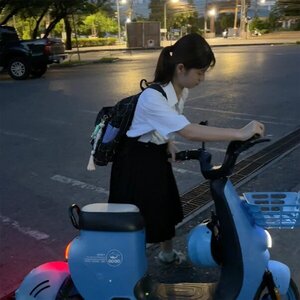 20250624_Fig3_ Means of transportaion on campus.jpg